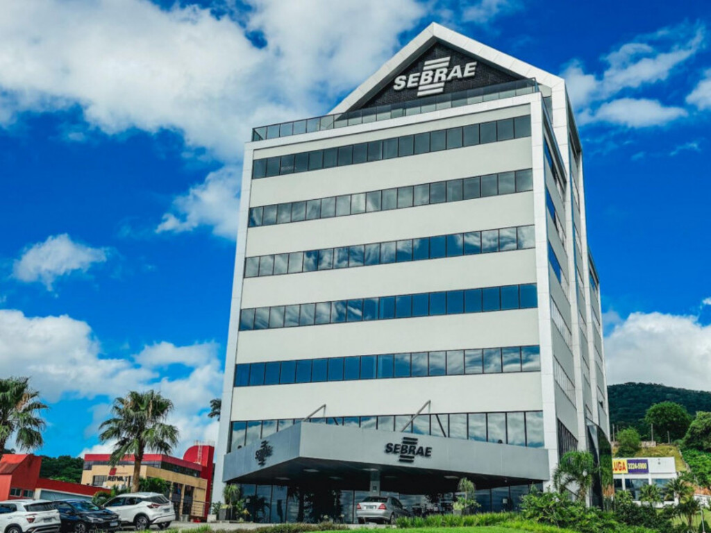 Sebrae/SC Celebra 53 Anos com Reconhecimento Nacional e Foco no Empreendedorismo Catarinense