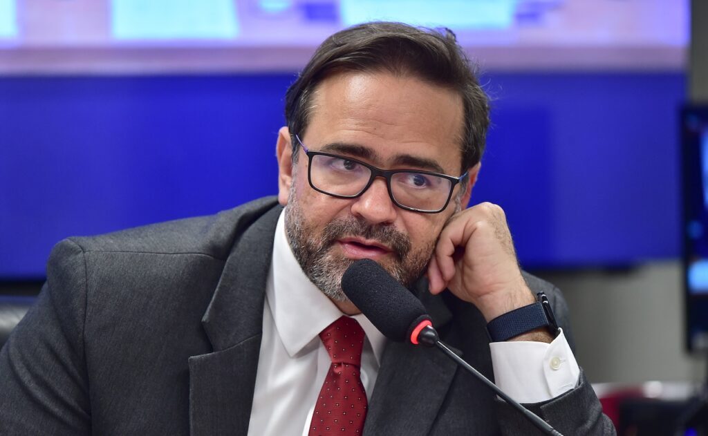 Governo discute conexão ferroviária entre Uruguaiana e Porto Alegre