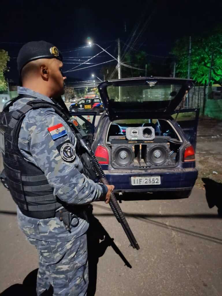 Mais de 200 veículos fiscalizado em blitze no fim de semana