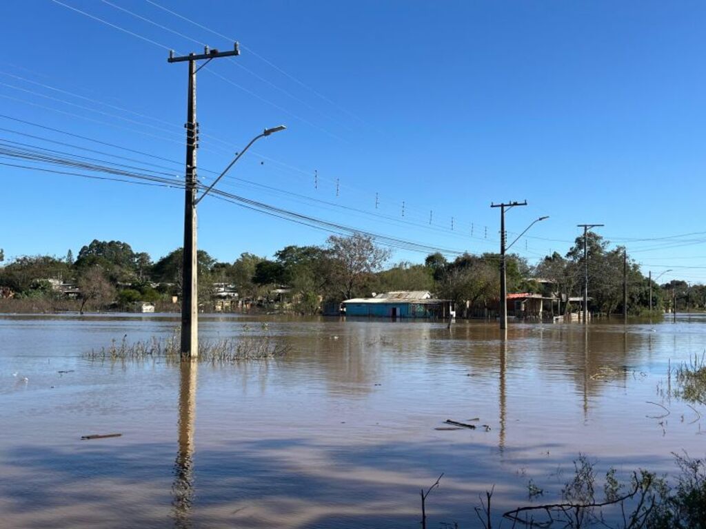 Cheia do Rio Uruguai recua quase 40 cm em 24 horas