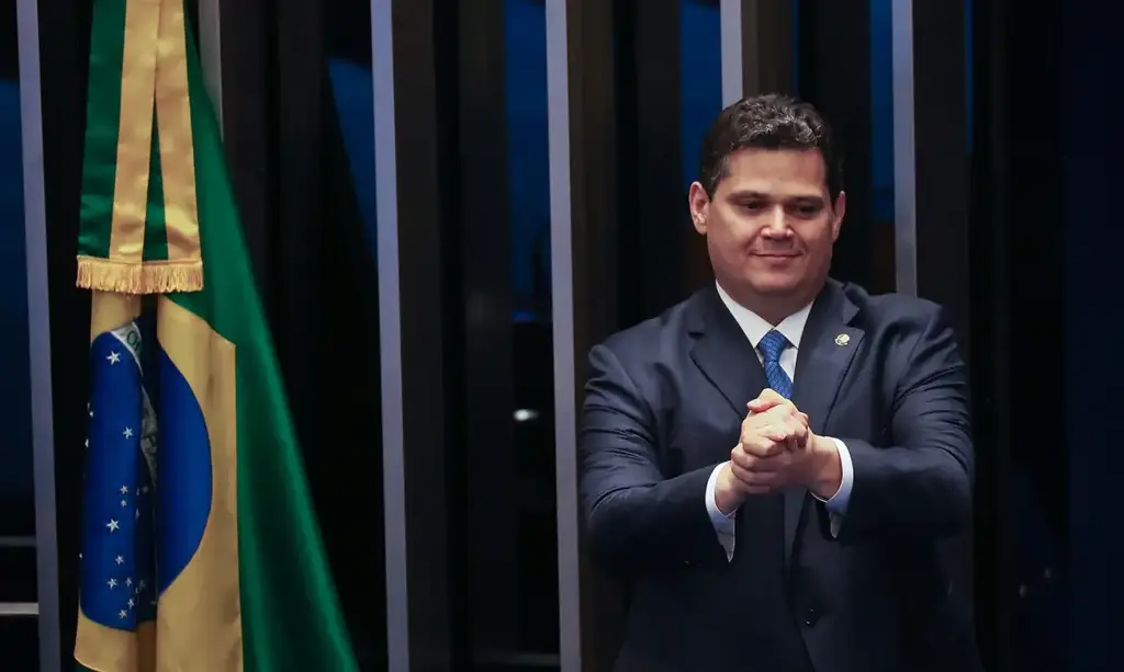 Política