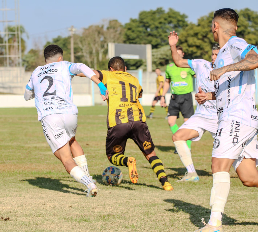 Bagé chega à terceira partida sem vitória