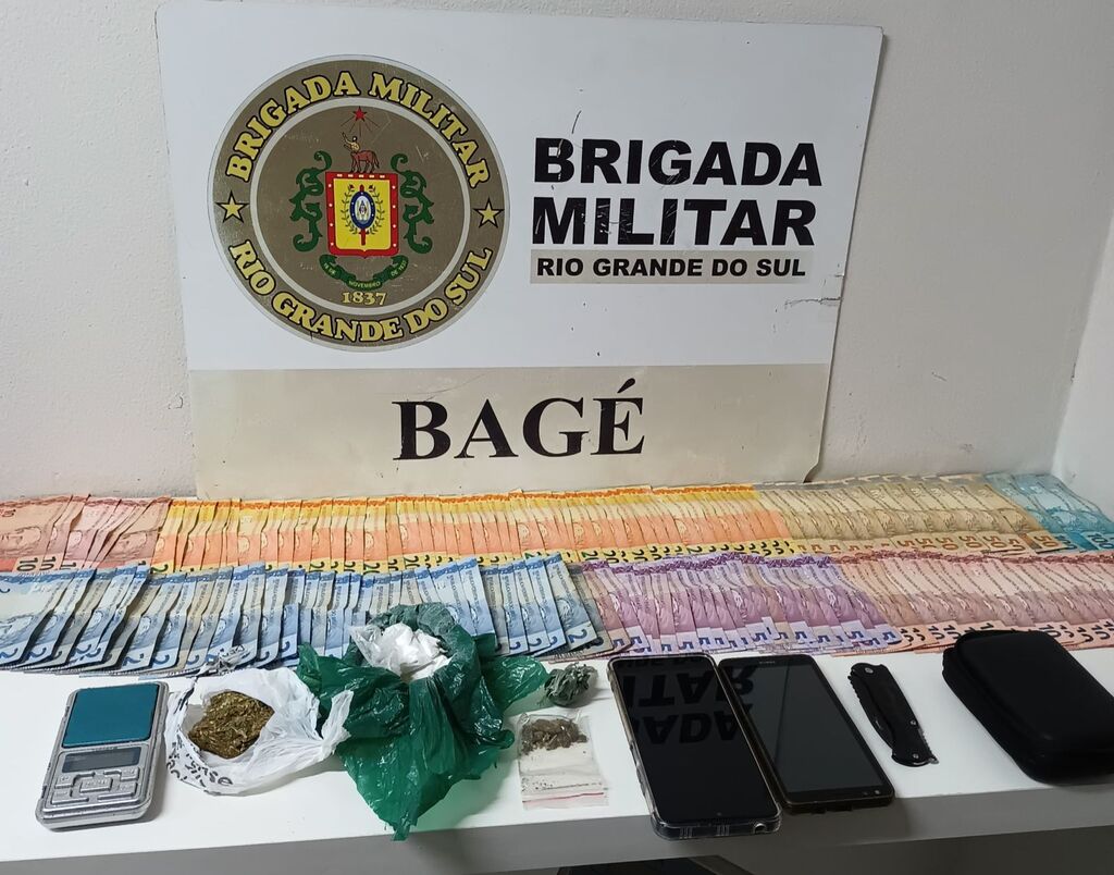 Homem é preso com drogas, dinheiro e celulares