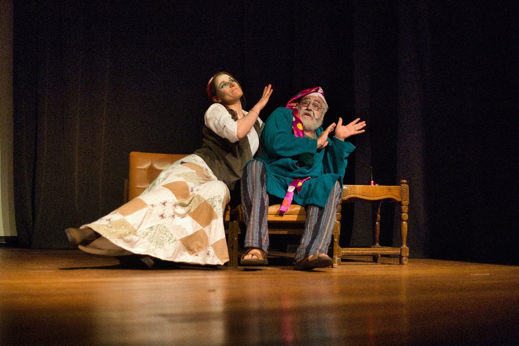 Coletivo Movimento estreia versão burlesca de “O Doente Imaginário”