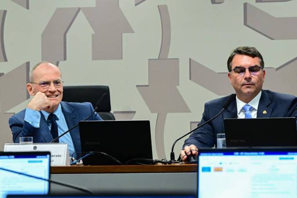 Projeto obriga bloqueio de celular após furto