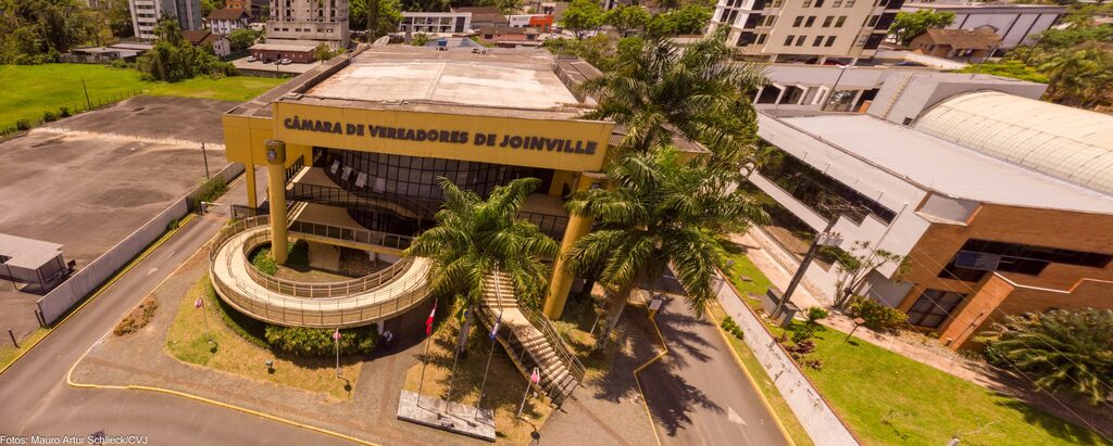 Câmara de Joinville devolve R$ 6 milhões à Prefeitura e reforça compromisso com gestão eficiente