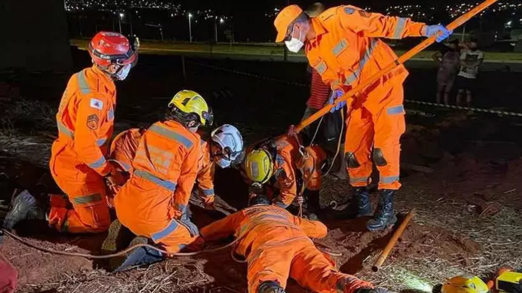 Imagem reprodução Corpo de Bombeiros - Criança que caiu do Cânion no RS é encontrada sem vida após 10 horas de buscas