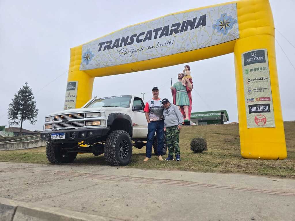 Transcatarina 2025 passa por Otacílio Costa e movimenta a cidade com aventura e emoção