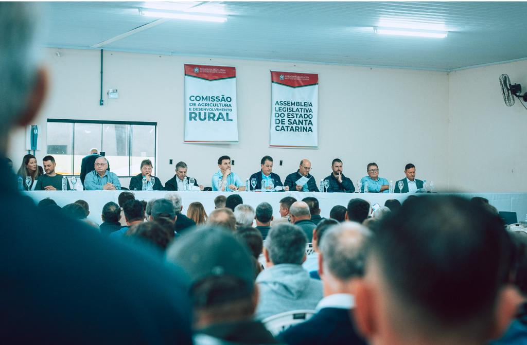 Debate sobre classificação de tabaco reúne 500 produtores rurais em Içara