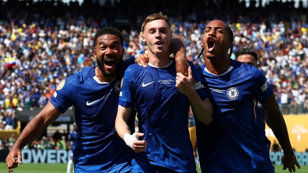 Chris Brunskill/Fantasista/Getty Images - Chelsea surpreende PSG, vence por 3 a 0 e conquista o bicampeonato mundial de clubes