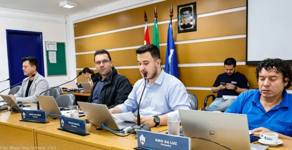 Câmara de Vereadores aprova projeto que autoriza empréstimo bilionário para educação em Joinville