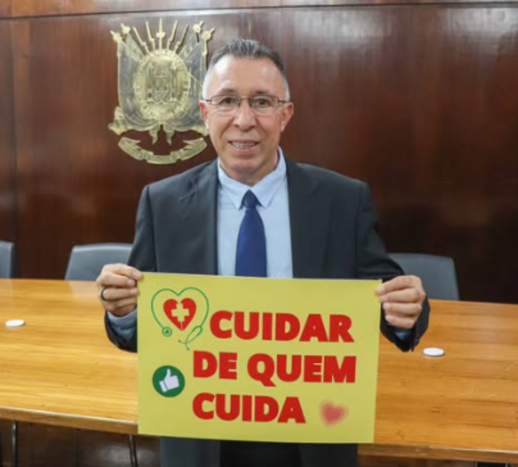 PL sobre fisioterapeutas nas UTIs é adiada para agosto