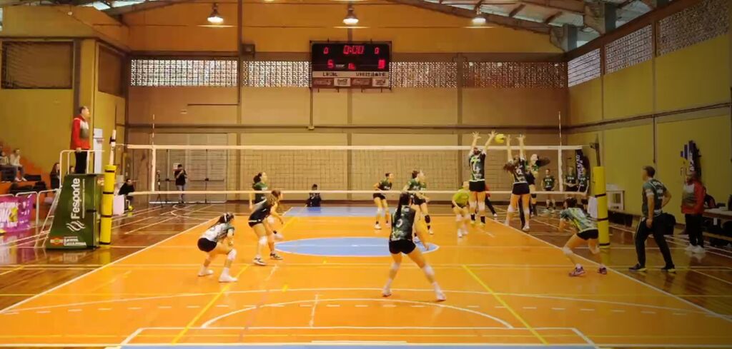 COC Lages conquista medalha de prata no voleibol feminino
