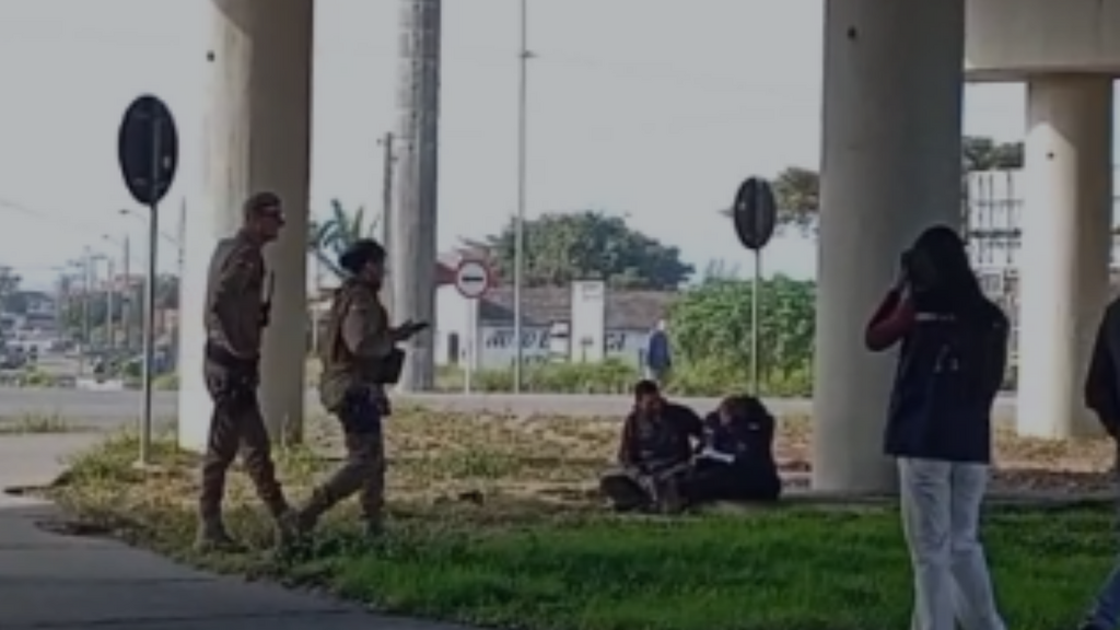 Imbituba realiza ação integrada e aborda pessoas em situação de rua