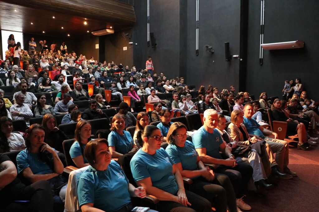Sucesso na primeira edição do Show de Talentos
