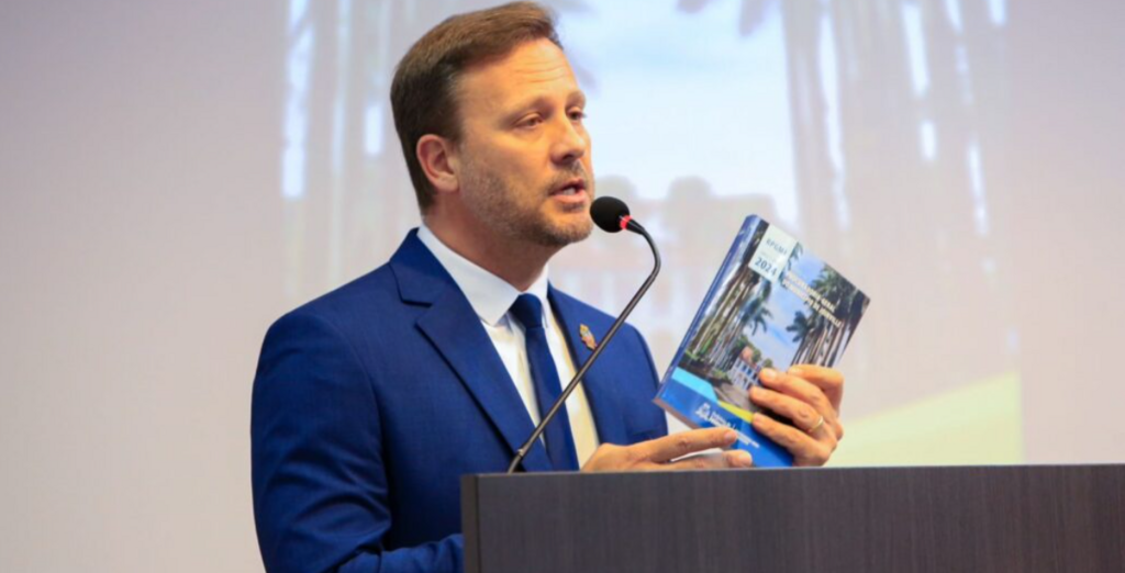 Prefeitura de Joinville lança revista que fortalece o debate jurídico e a gestão pública