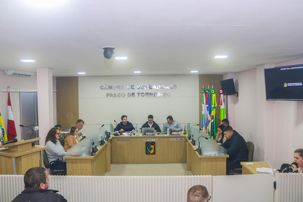 CÂMARA DE VEREADORES DE PASSO DE TORRES REALIZA A ÚLTIMA SESSÃO ORDINÁRIA DO 1º PERÍODO LEGISLATIVO