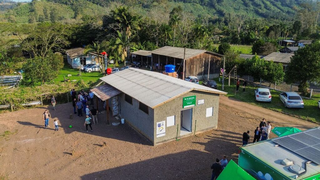 MORRINHOS DO SUL VIVE MOMENTO HISTÓRICO COM INAUGURAÇÃO DA PRIMEIRA AGROINDÚSTRIA