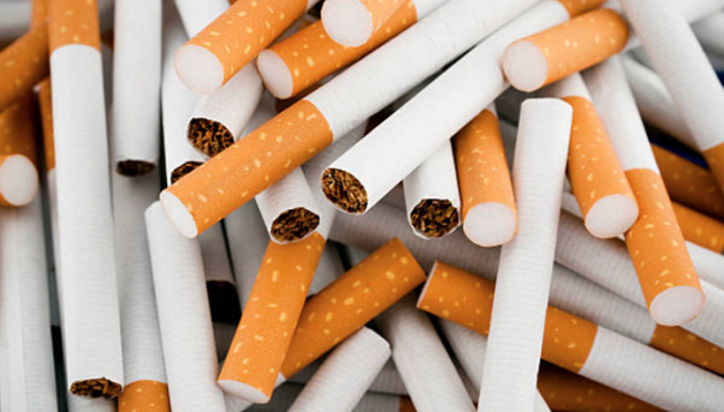 Casal de uruguaios é preso com carga de cigarros contrabandeados