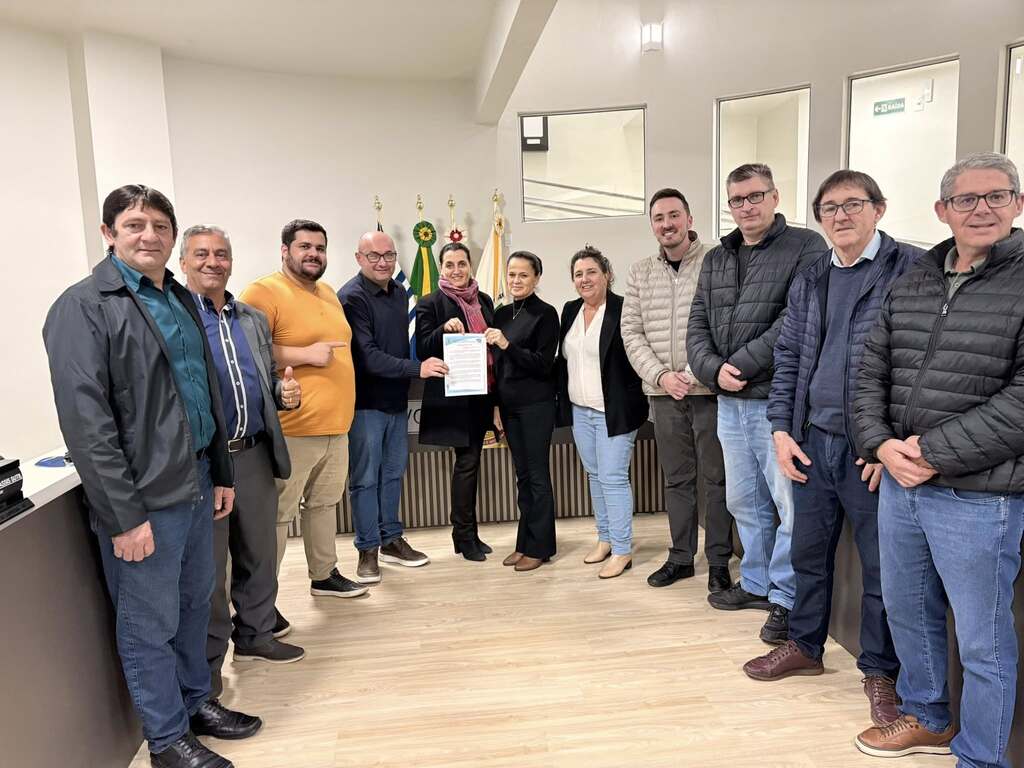 Moções aprovadas reconhecem instituição local e critica decisão do STF