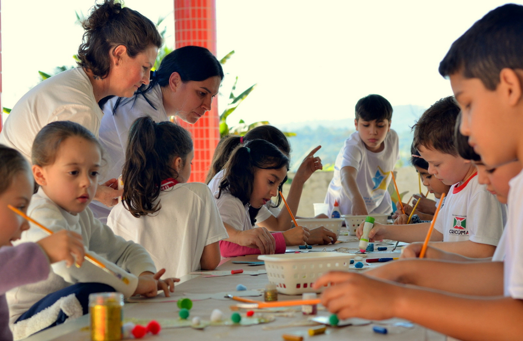 Escola de Criciúma recebe atividade pelo Dia da Paz e da Conciliação