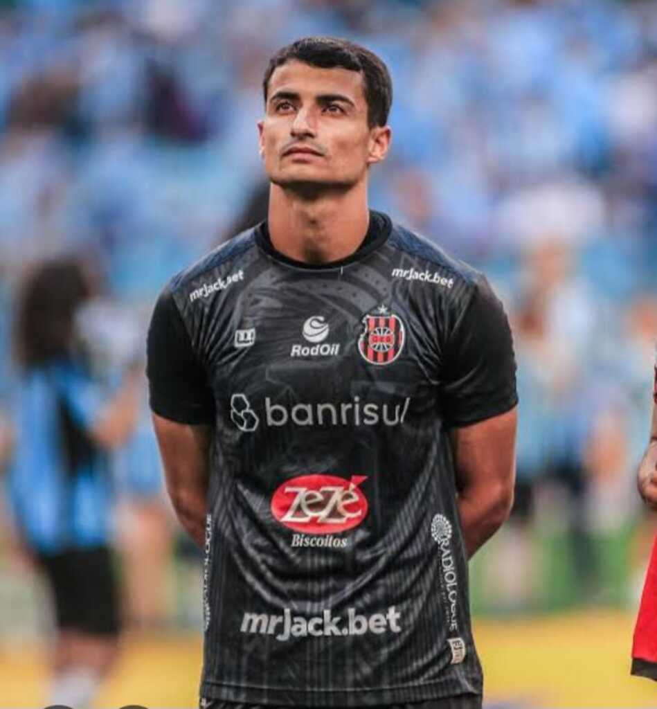 Novo goleiro