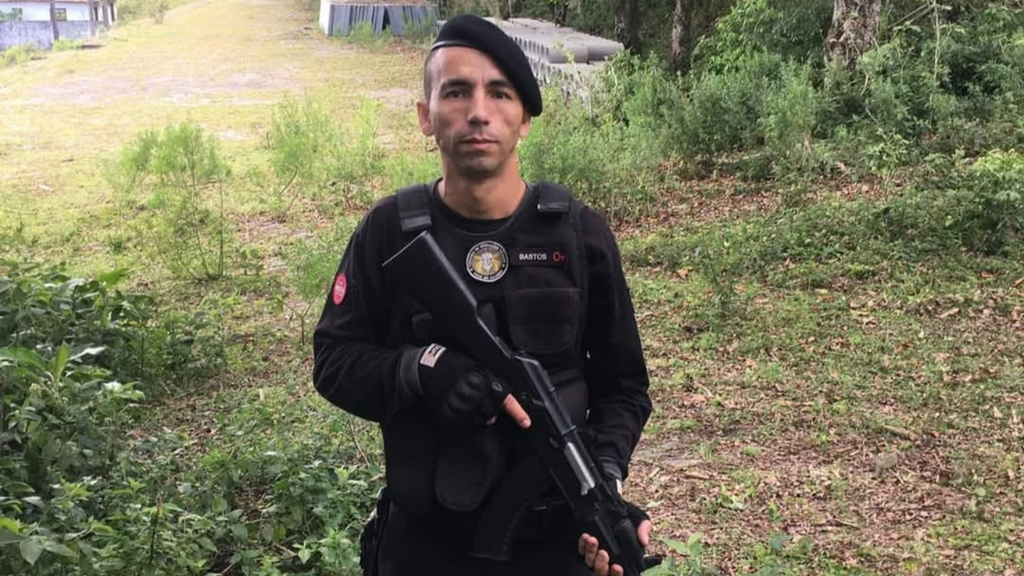 Imbitubense se alista como voluntário e parte para guerra na ucrânia: 
