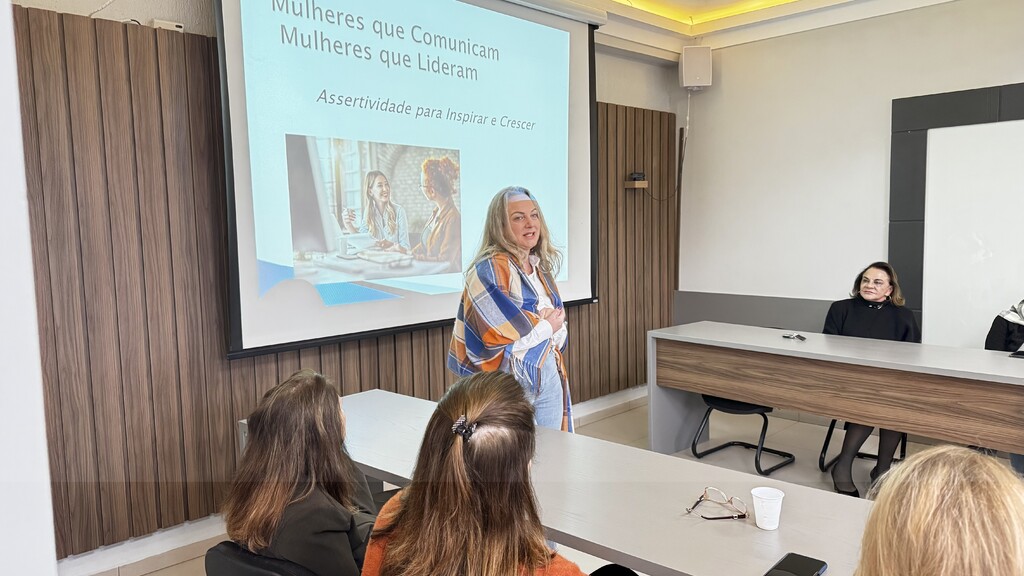 Palestra destaca o poder da comunicação assertiva