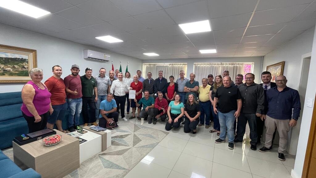 Assinadas ordens de serviço que somam mais de R$ 6,9 milhões em obras para São Miguel do Oeste