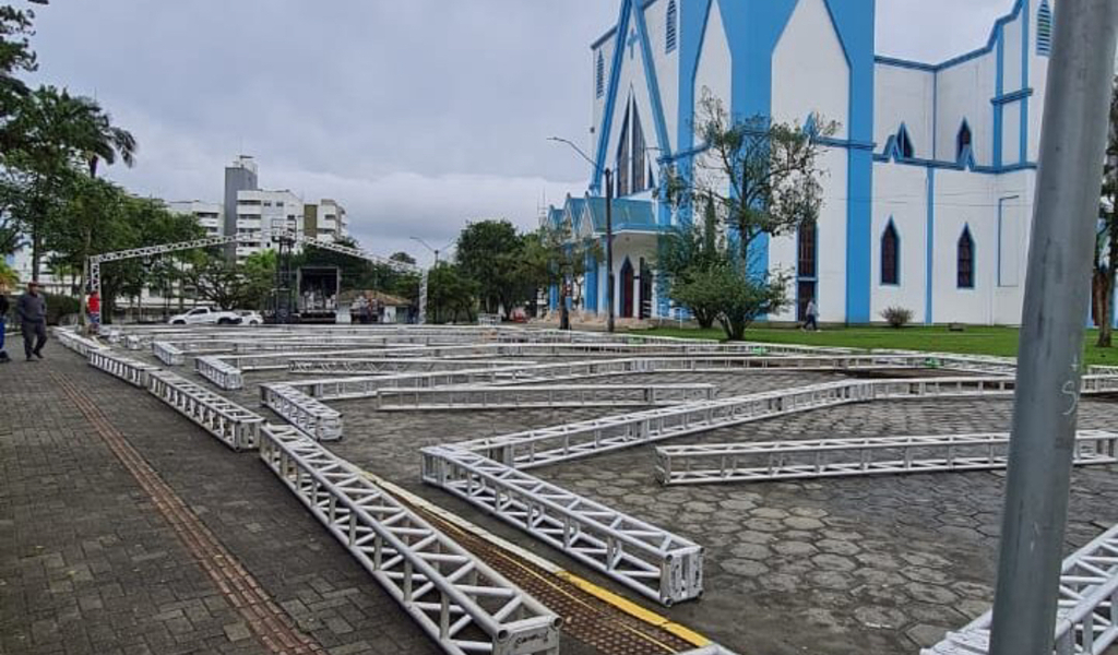 Trânsito será interditado para montagem da estrutura da 24ª Festa do Colono de Siderópolis