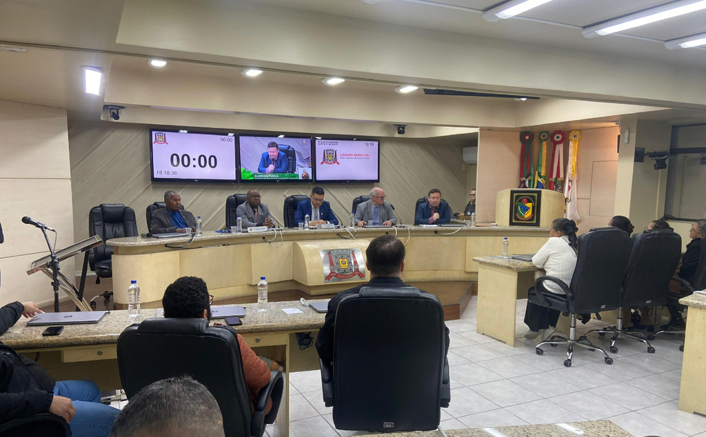 Câmara de Criciúma discute mudança de nome de espaço público em homenagem a Holando Nunes Brasil