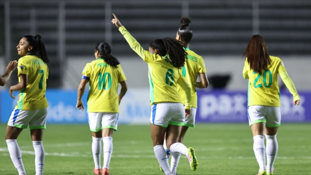 Brasil busca liderança do grupo em duelo decisivo contra a Colômbia na Copa América Feminina