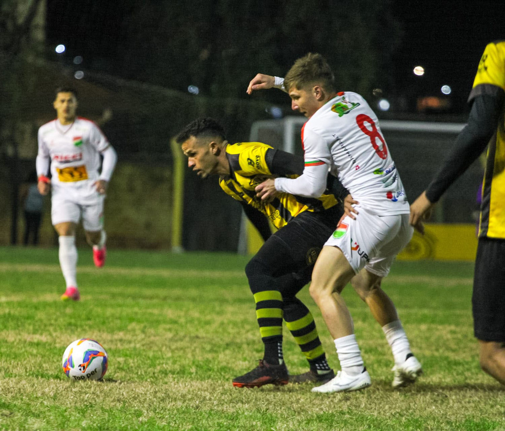 Bagé está a cinco jogos de voltar à elite do futebol gaúcho