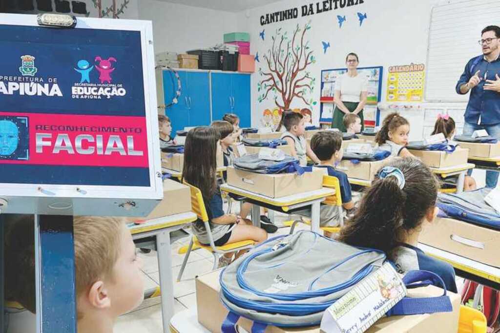 Sistema com reconhecimento facial é implantado na rede municipal de ensino de Apiúna