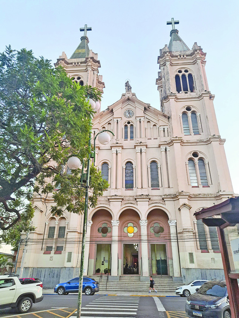Dia da Padroeira terá missa festiva na Catedral