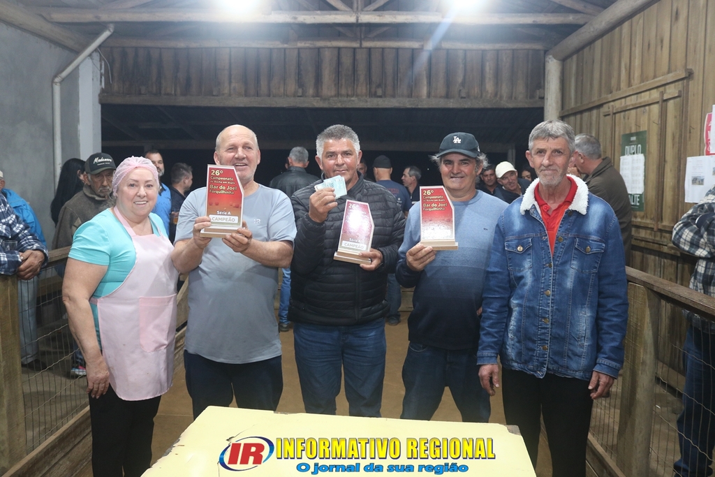 BAR DO JOEL EM SÃO JOÃO DO SUL ENTREGA PREMIAÇÃO AOS MELHORES DO 25º CAMPEONATO REGIONAL DE BOCHA