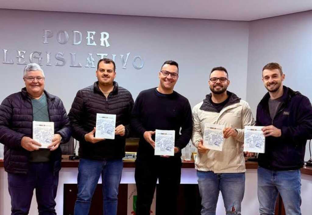 Atlas da UVESC fortalece atuação da Câmara de Vereadores de Pinhalzinho