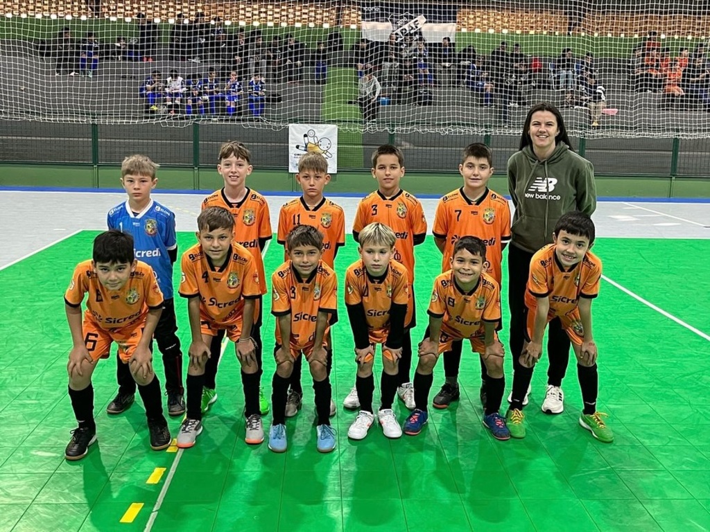 Pequenos gigantes: Serra Alta conquista título Sul Brasileiro de Futsal Sub-9 em Quilombo
