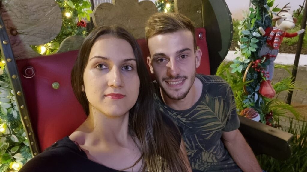Homem mata esposa em SC, envia foto do crime ao cunhado e tira a própria vida