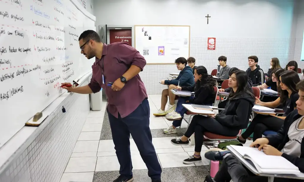 Pré-selecionados no Fies 2025 devem completar cadastro hoje