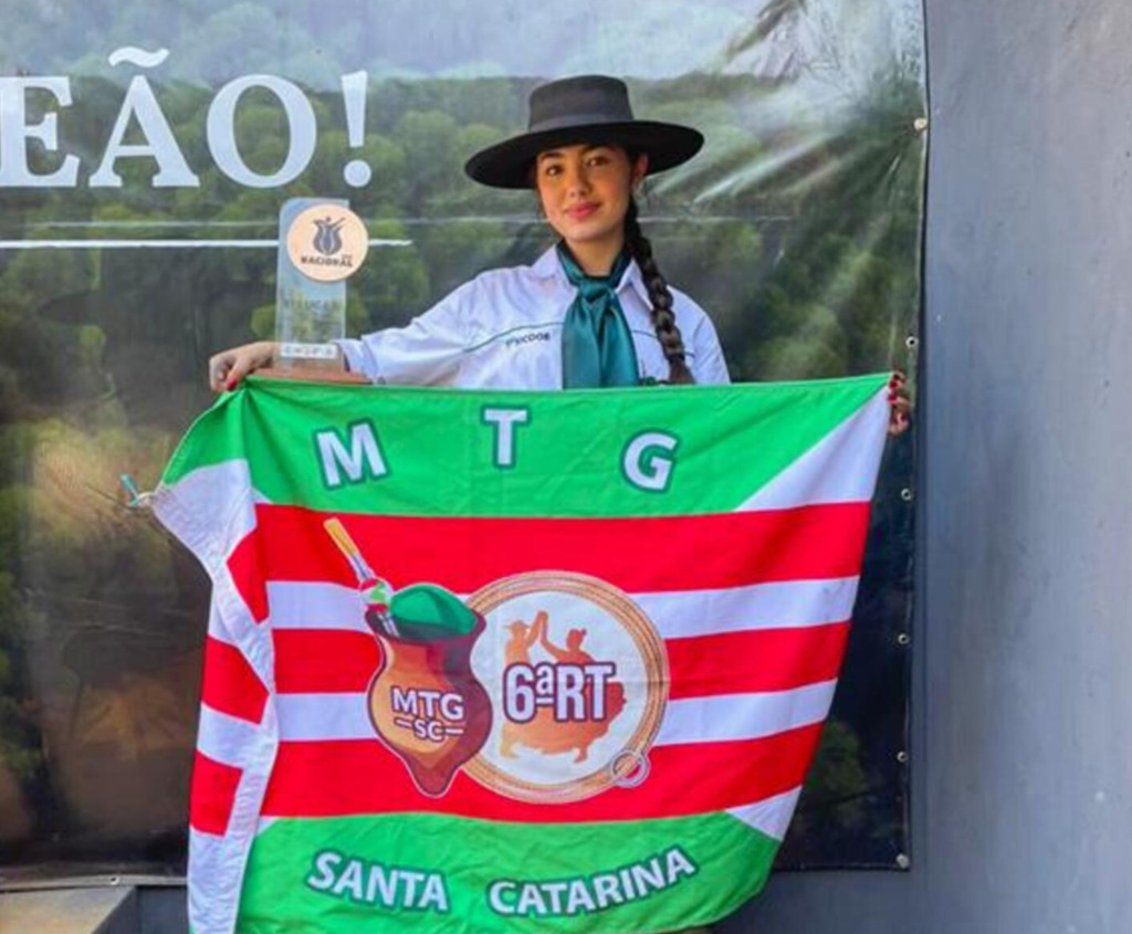JOVENS DE SÃO JOÃO DO SUL SE DESTACAM NA  21ª FESTA CAMPEIRA NACIONAL DE CAMPEÕES