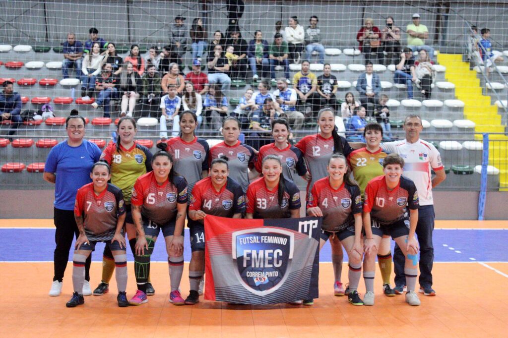Futsal feminino correia-pintense se consolida na região