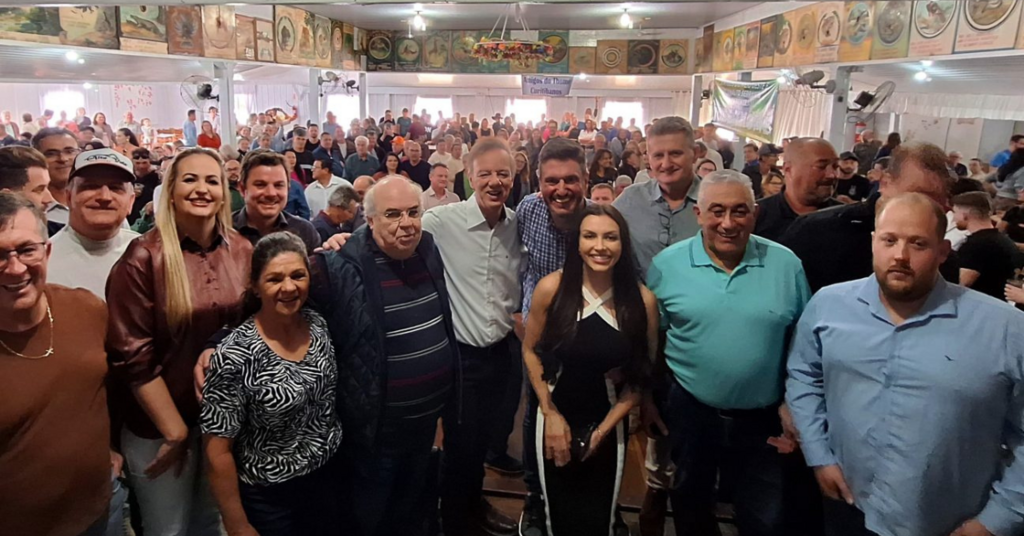 Alto Vale: José Thomé reúne 750 pessoas e lança sua pré-candidatura a deputado estadual