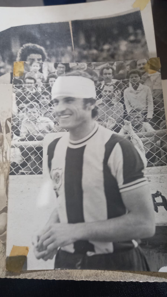 Ciro, bancário e jogador