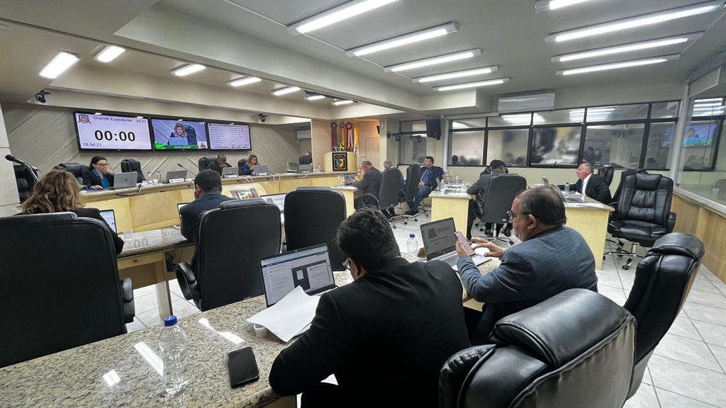 Resumo da 51ª Sessão Ordinária da 20ª Legislatura da Câmara de Criciúma