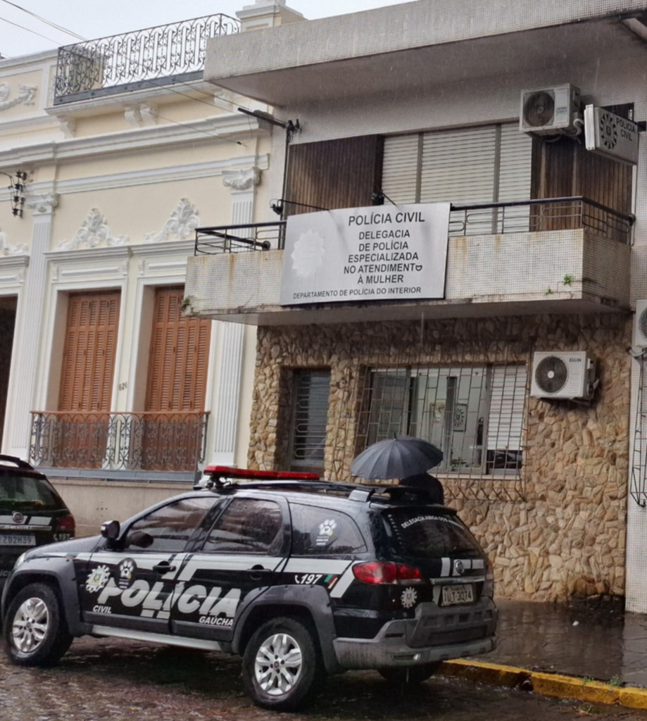Polícia detém homem por estupro de vulnerável