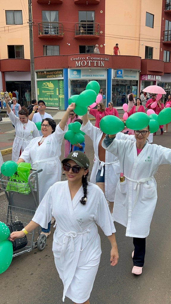 FESTA DO ROUPÃO REÚNE GRANDE PÚBLICO E ANIMA TARDE EM PIRATUBA