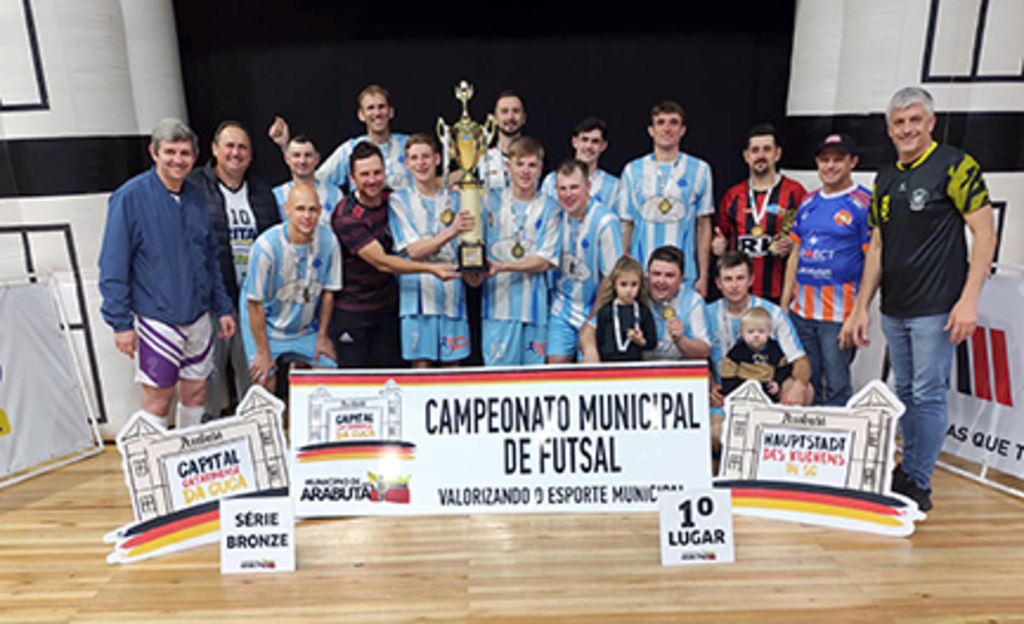  - Cruzeiro B, campeão da Bronze