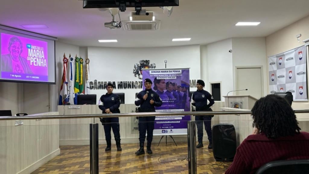 Sestra realiza palestra sobre violência doméstica no Legislativo