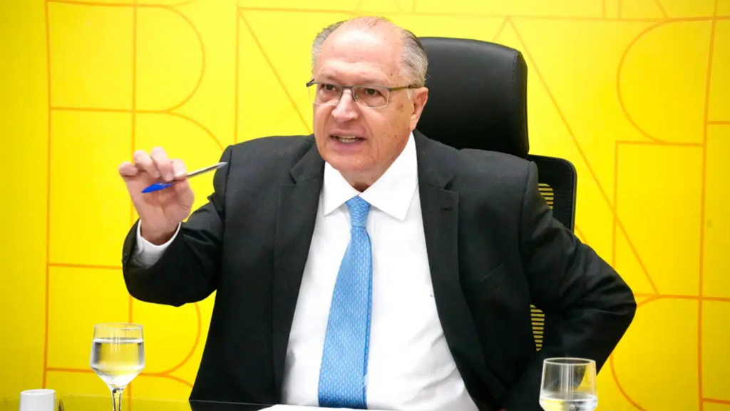Plano de contingência deve ser anunciado até terça-feira, diz Alckmin